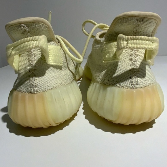 Adidas Yeezy 350 V2 “Butter color” - Picture 3 of 5